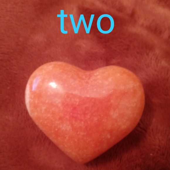 Orange Onyx Heart 🧡 - Picture 2 of 2
